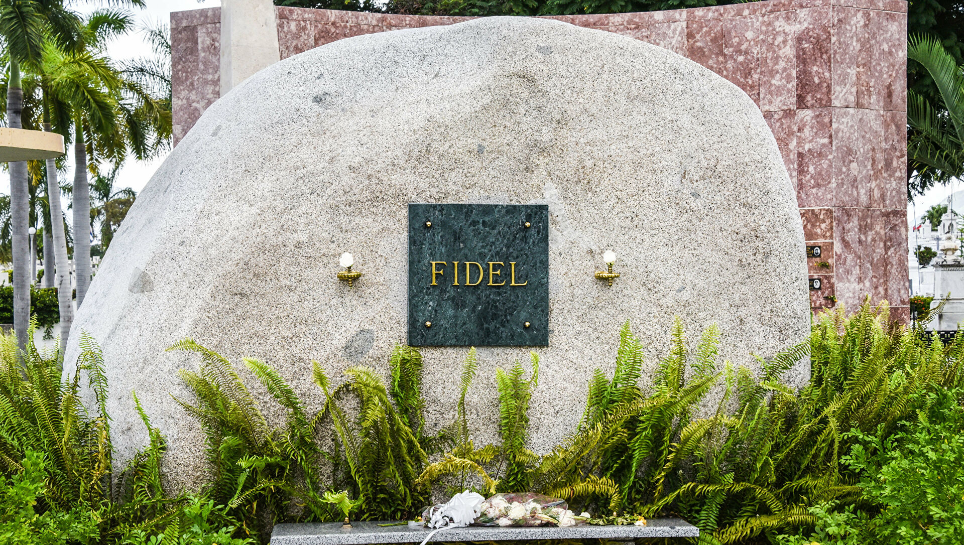 Fidel Castro tomba